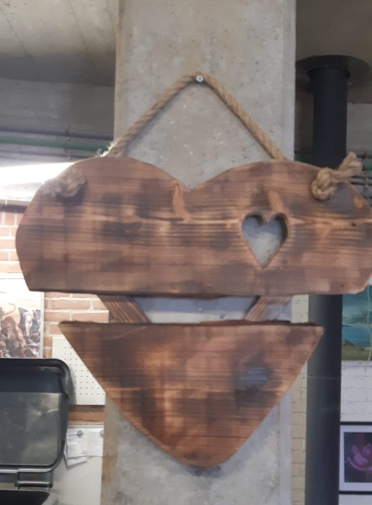 Houten hart - Valentijn Cadeau