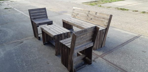 Tuinset voorzien van bank, 2 stoelen en tafel - Afbeelding 13