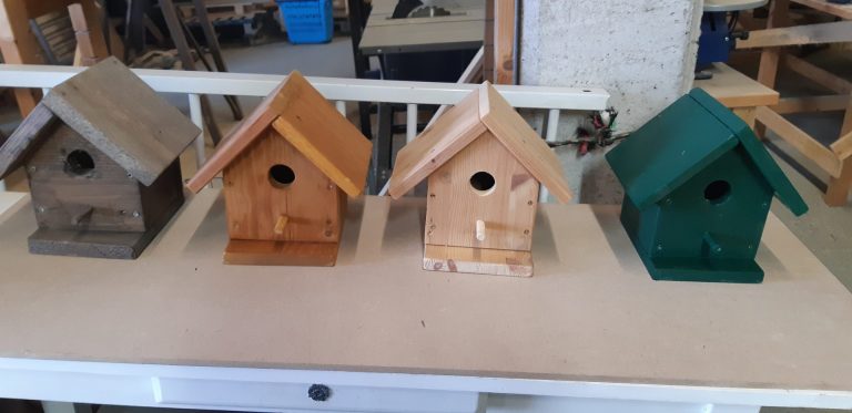 Vogelhuisje, in verschillende kleuren