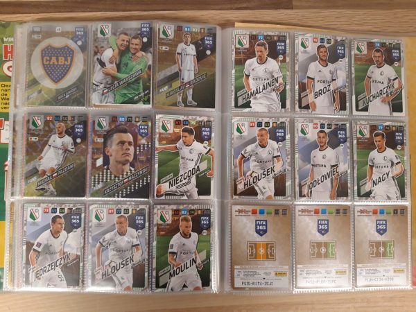 Fifa album voorzien van veel plaatjes - Afbeelding 14