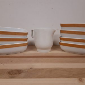 8 delig KLM servies