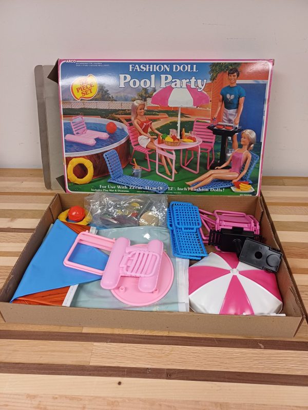 Vintage Pool party (fashion doll) - Afbeelding 2