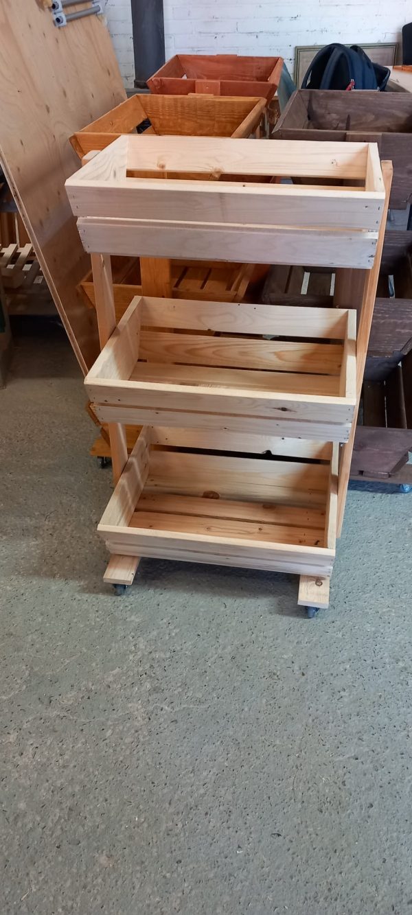 Keuken / tuin trolley met wieltjes van pallethout - Afbeelding 2