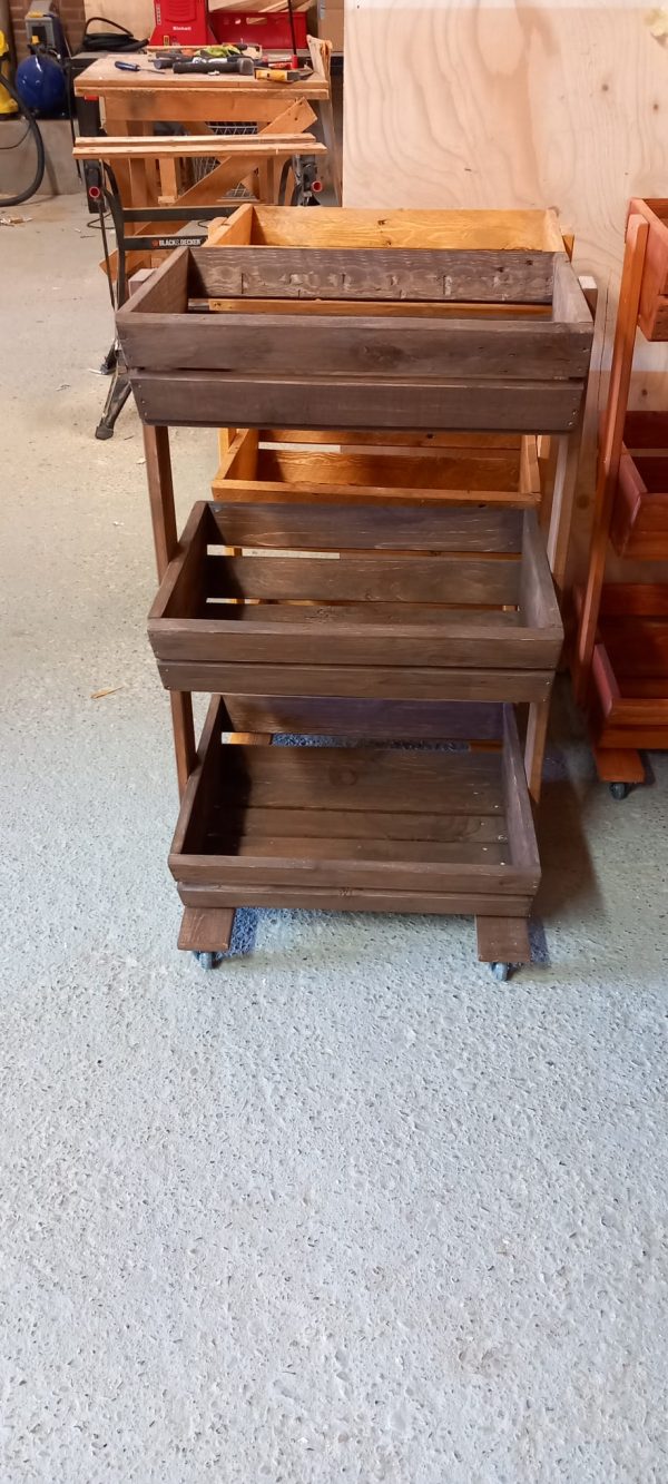 Keuken / tuin trolley met wieltjes van pallethout - Afbeelding 3