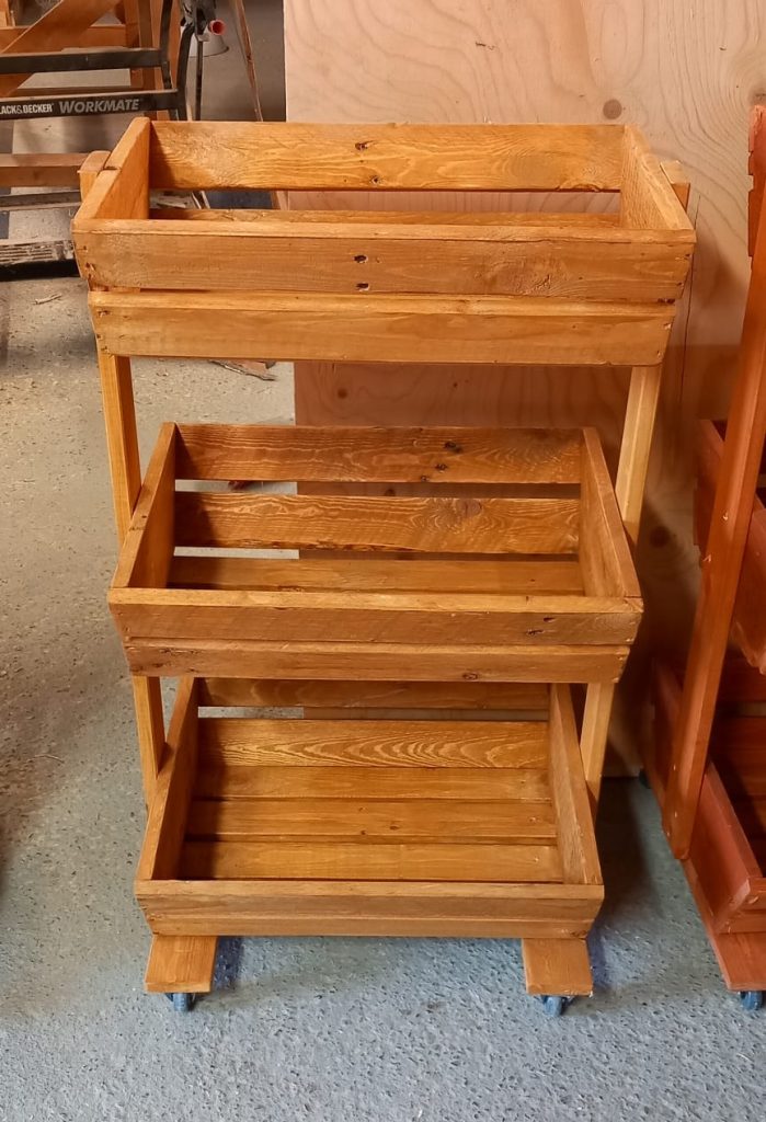 Keuken / tuin trolley met wieltjes van pallethout
