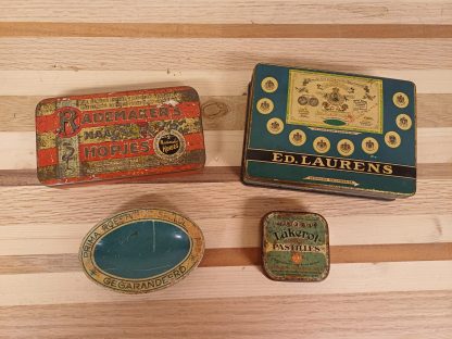 4 vintage blikken