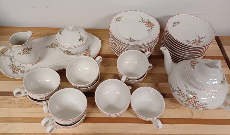 39 delig Villeroy & Boch Rosette servies