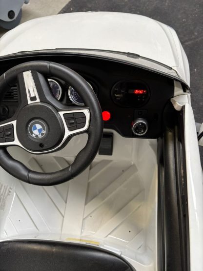 BMW elektrische kinderauto 6-serie GT wit - Afbeelding 3