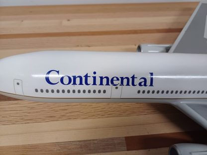 Vliegtuig Continental - Afbeelding 11