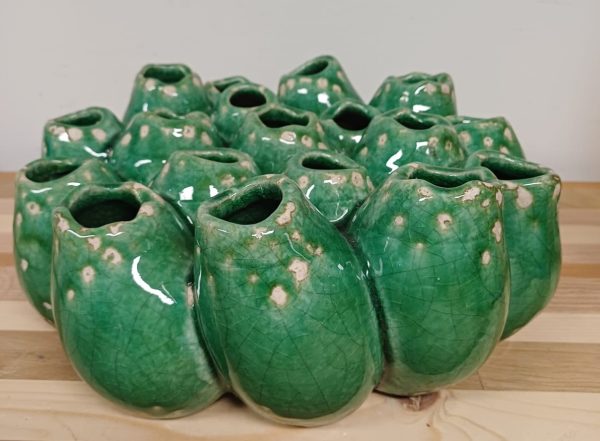 Een groene studio aardewerk koraalvorm vaas - Afbeelding 9