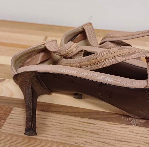 Burberry Leather Pleated Strappy - Maat 39 - Afbeelding 6