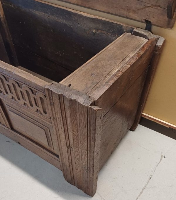 Antieke 17de Eeuwse Grote Houten Kist - dekenkist - Afbeelding 10