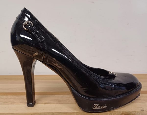 Gucci zwarte lakleren plateau pumps - maat 38C - Afbeelding 11