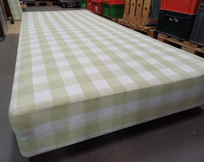 2 Hästens boxspring bedden (zonder matras) - Afbeelding 3