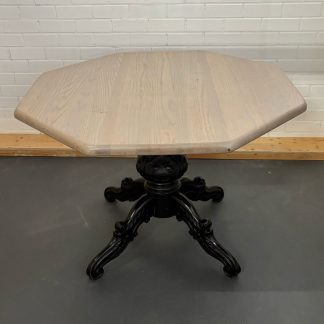 Zeshoek eettafel