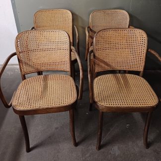 4 FMG Thonet stoelen & armleuning