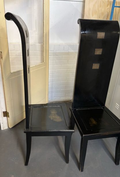2 Hoge Aziatische Chinese zwarte stoelen - Afbeelding 2