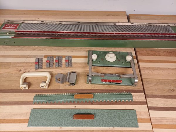 Vintage Passap M-201 breimachine