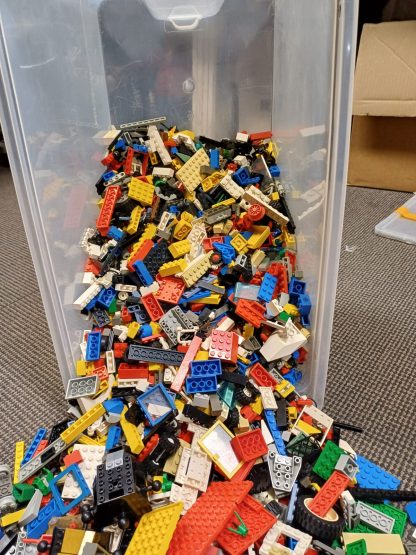 Doos voorzien van 5,5 kilo vintage lego - Afbeelding 6