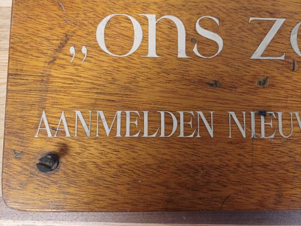 Vintage naambord Chr. kleuterschool "ons Zonnehoekje" - Afbeelding 8