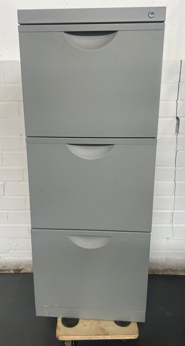 Archiefkast / hangmappen kast voorzien van 3 lades