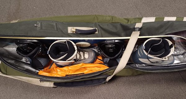Snowboard & snowboard schoenen & bewaartas