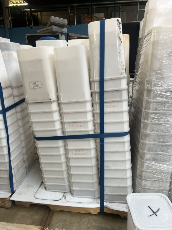 Plastic bakken & deksel - ca. 600 stuks - Afbeelding 8