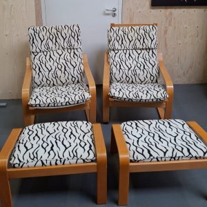 IKEA POÄNG fauteuil & voetenbank - 2 stuks