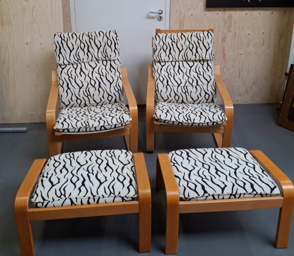 IKEA POÄNG fauteuil & voetenbank - 2 stuks
