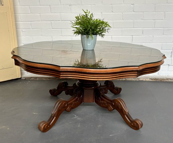 Salontafel met glasplaat - Mahonie stijl