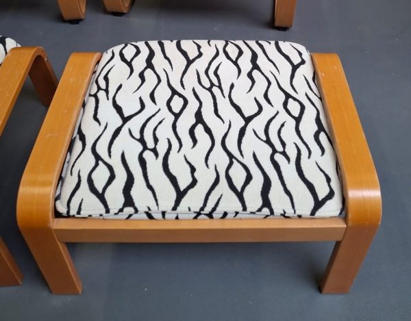 IKEA POÄNG fauteuil & voetenbank - 2 stuks - Afbeelding 7