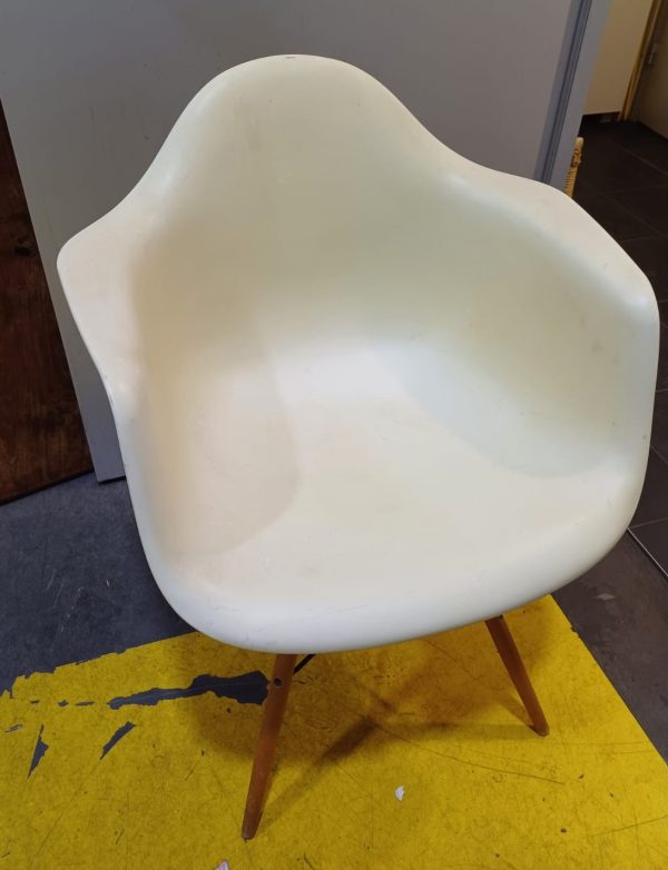 Vitra Eames - Plastic Armchair - Charles & Ray - Afbeelding 13