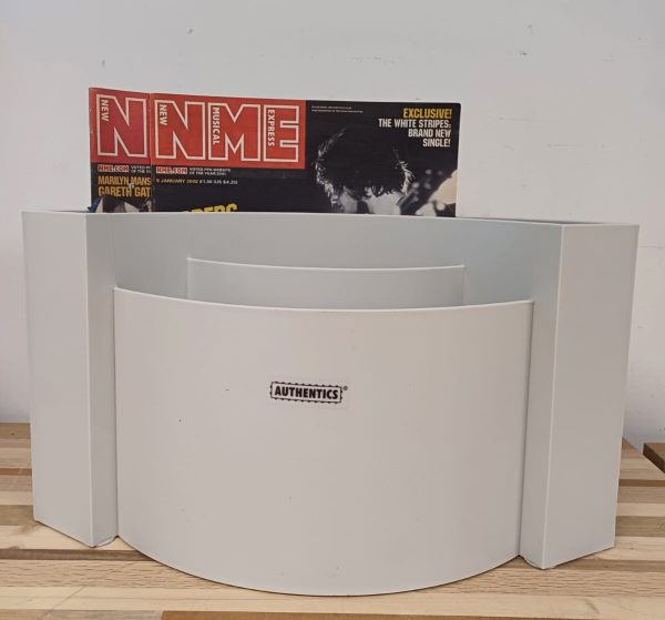 Authentics lectuurbak / Wave / Design Hans Maier-Aichen
