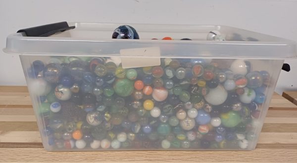 Doos voorzien van knikkers - 18,5 kilo - Afbeelding 5