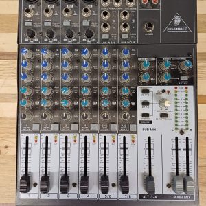Behringer Xenyx 1204