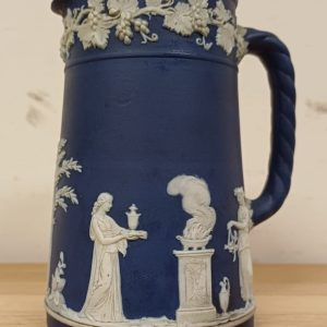 Antieke Wedgwood Jasperware melkkan / schenkkan