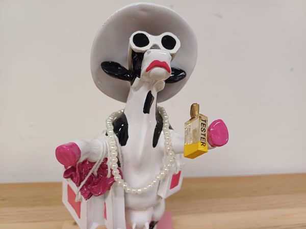 Cowparade - Alphadite Goddess of Shopping - Afbeelding 6