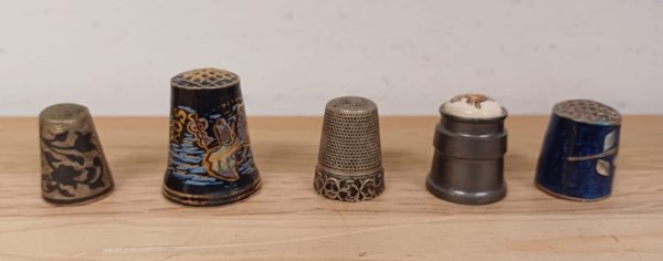 Vintage vingerhoedjes - 49 stuks - Afbeelding 4