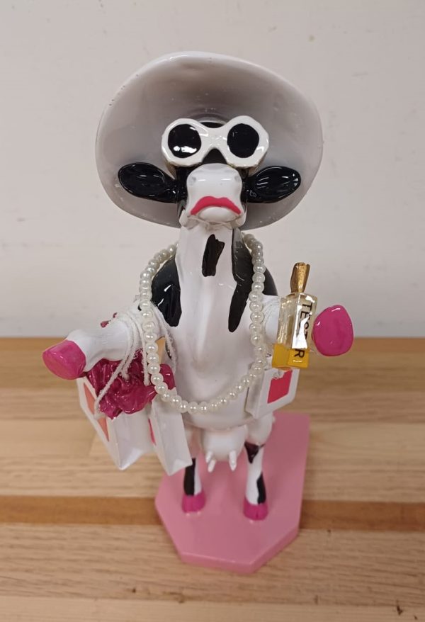 Cowparade - Alphadite Goddess of Shopping