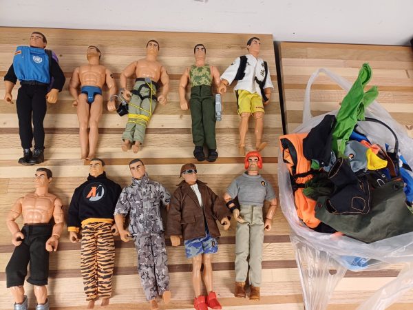Hasbro Action man barbies - 10 stuks & accessoires
