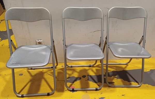 Inklapbare metalen stoelen - 3 stuks