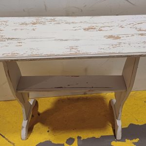 Witte bijzettafel - opknapper