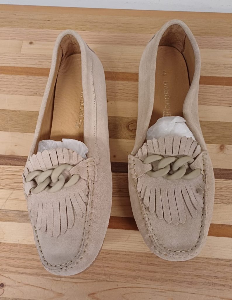 Nieuwe beige Babouche instapschoenen