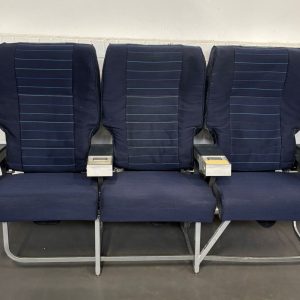 KLM Vliegtuigstoelen - plek voor 3