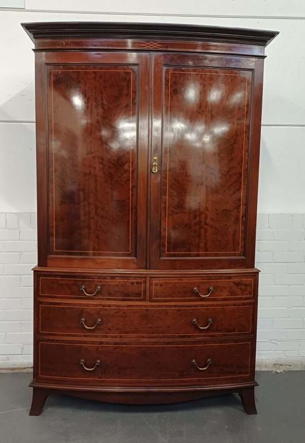 Vintage kabinetkast - notenhouten stijl