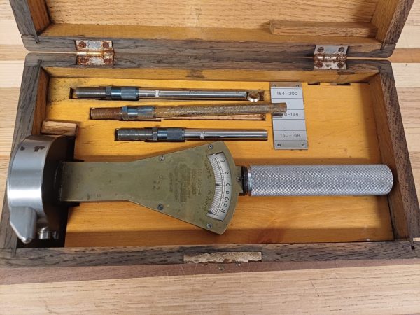 Vintage meetgereedschap Johansson Cej. 200-6 / 150-200