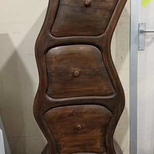 Golvende kast - Pucci De Rossi stijl