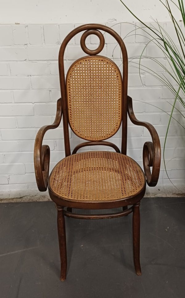 Vintage stoel met webbing - Thonet stijl