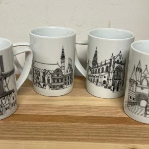 4 Wedgwood - Johnson Bros mokken Haarlem