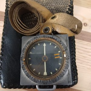 Vintage Suunto Helsinki WW2 Militair Kompas